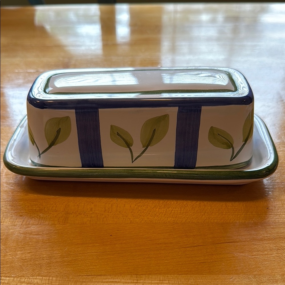 Caleca Leaf Design Butter Dish